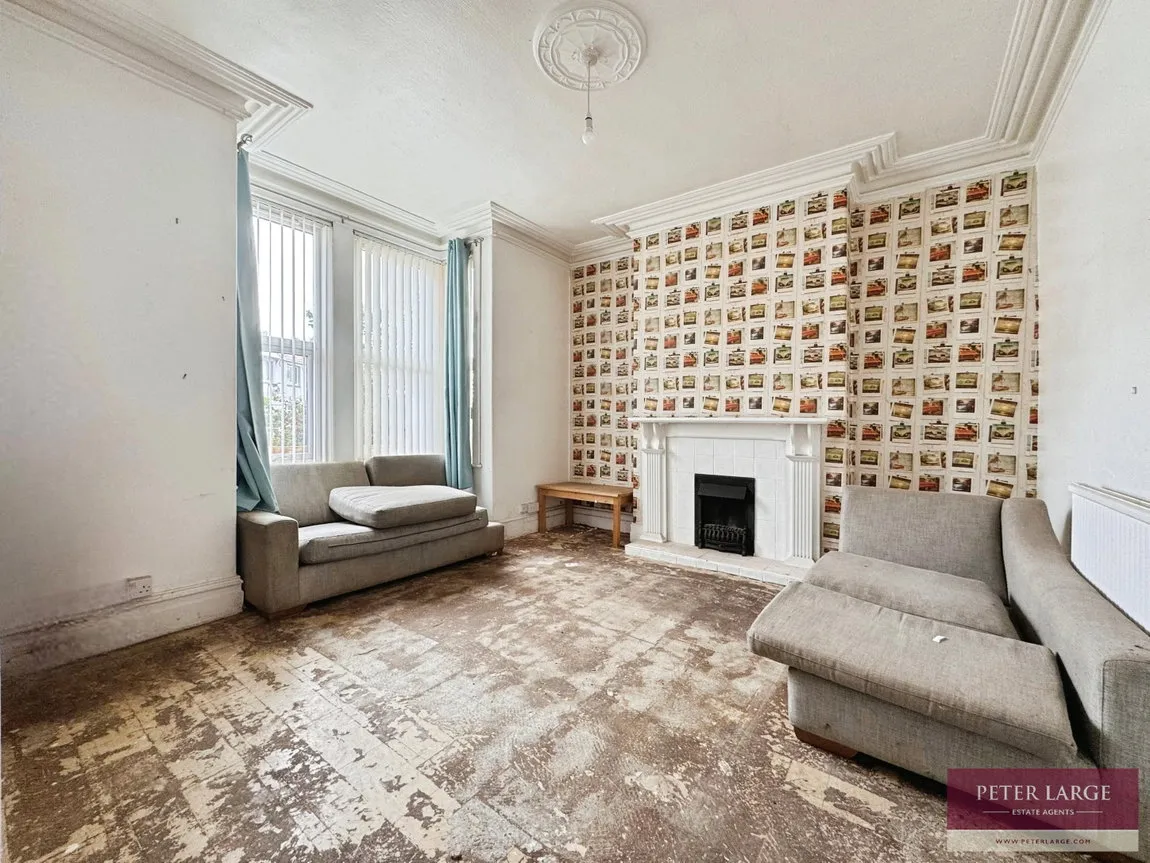 Grange Road, Rhyl, Denbighshire, LL18 4RD, photo 2