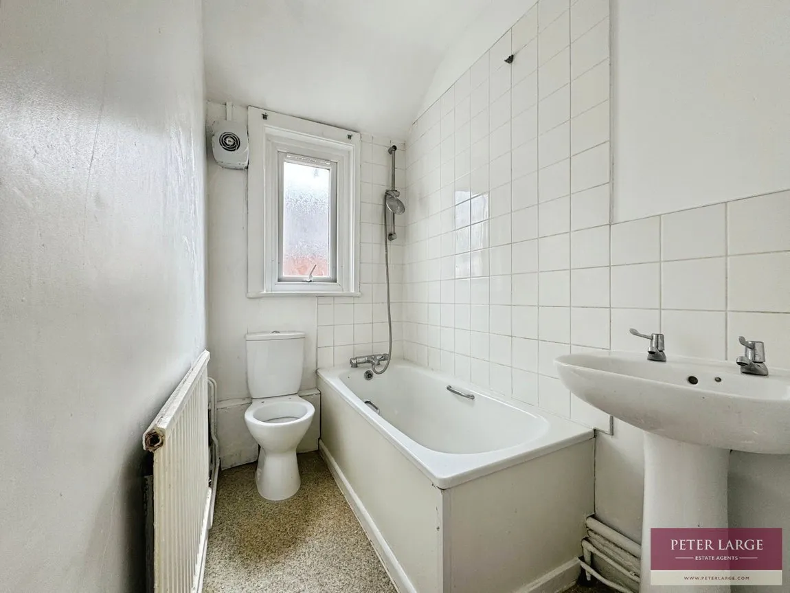 Grange Road, Rhyl, Denbighshire, LL18 4RD, photo 13