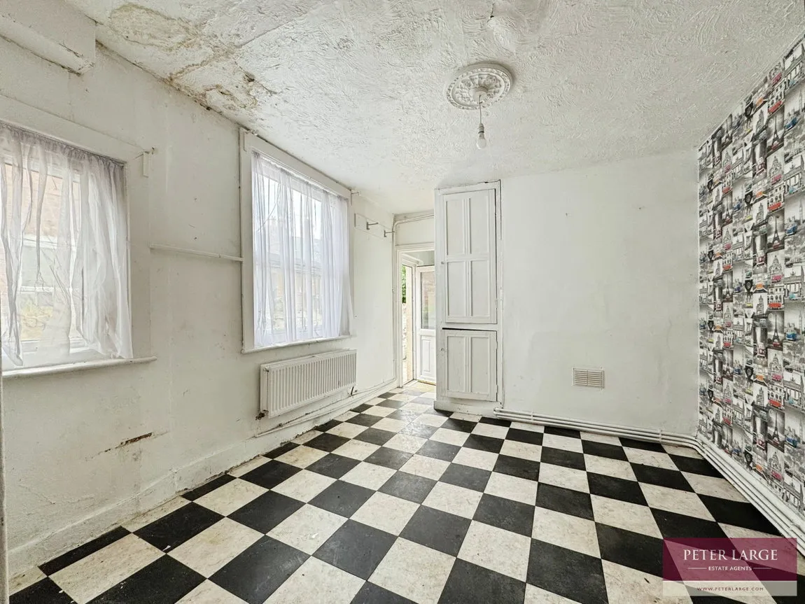 Grange Road, Rhyl, Denbighshire, LL18 4RD, photo 4