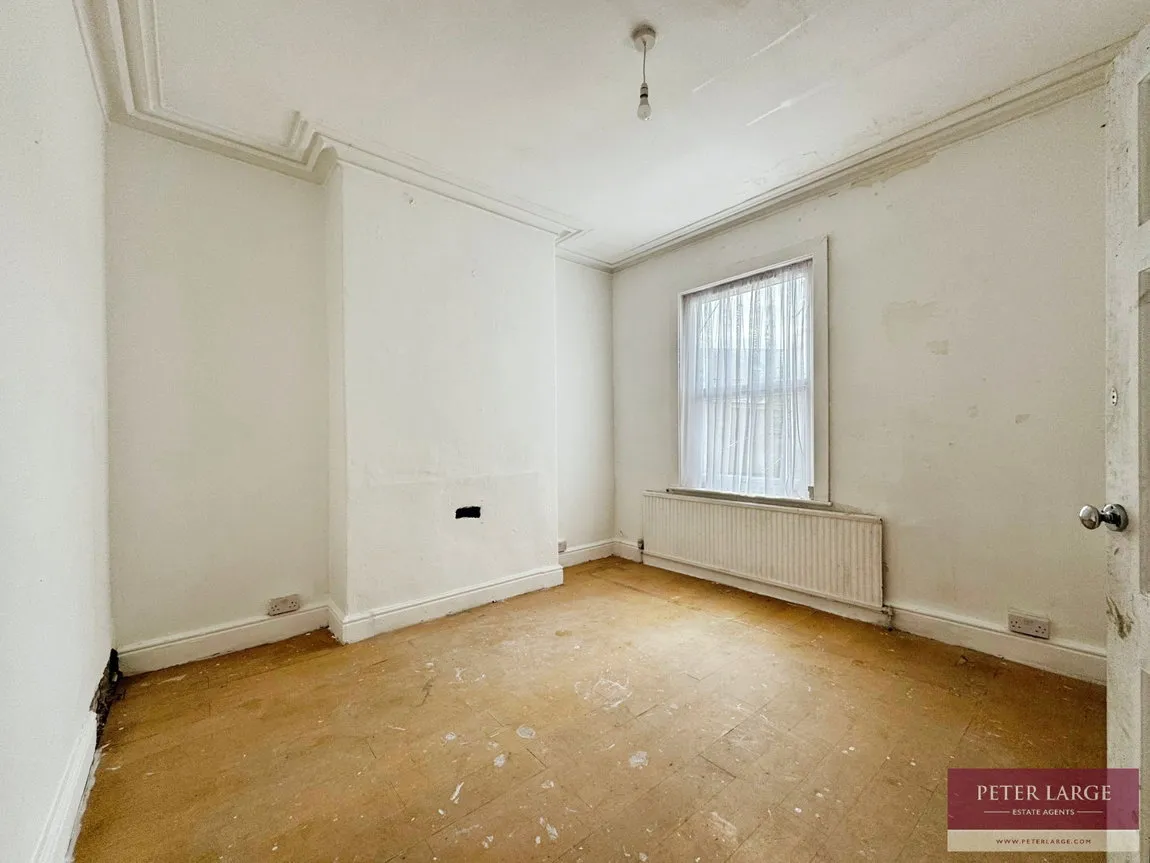 Grange Road, Rhyl, Denbighshire, LL18 4RD, photo 3