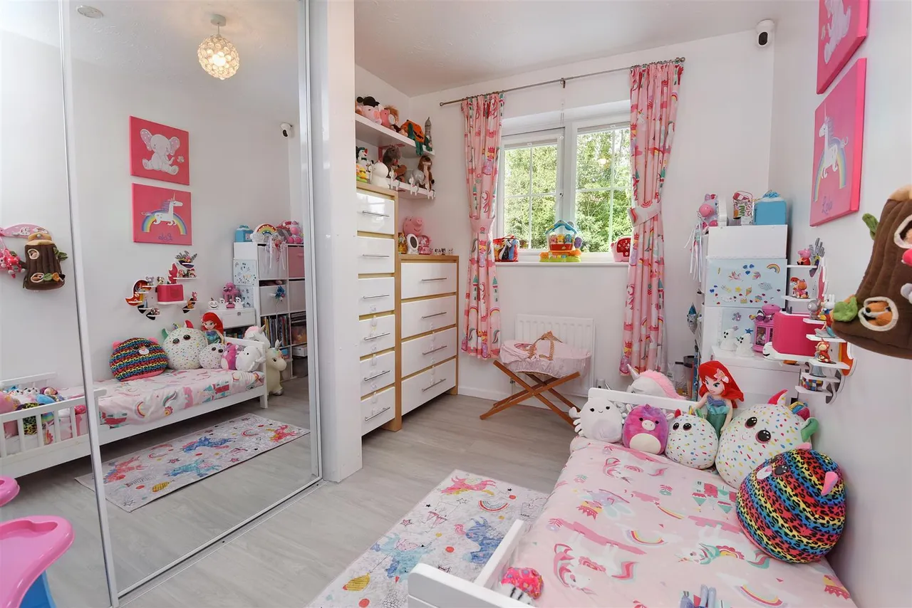 Bryony Gardens, Gillingham, photo 12