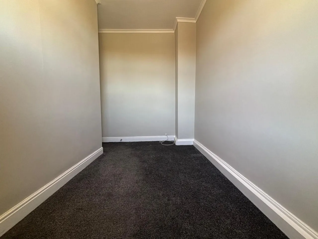 Sheffield Road, Birdwell, Barnsley, photo 12