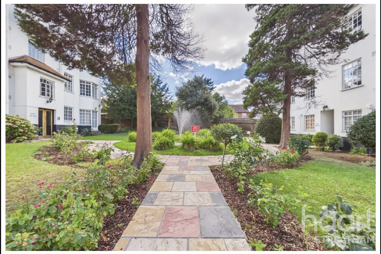 Wavertree Court Streatham Hill, SW2, photo 21