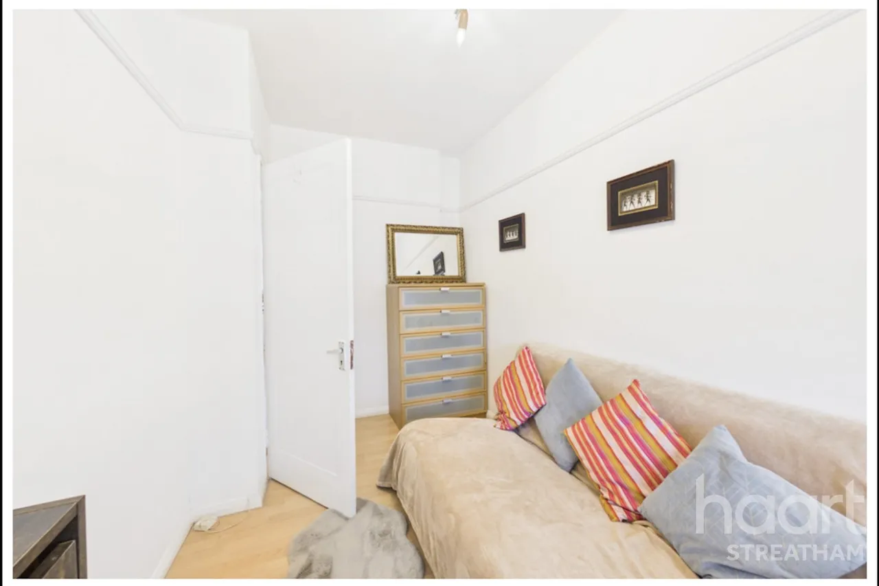 Wavertree Court Streatham Hill, SW2, photo 14