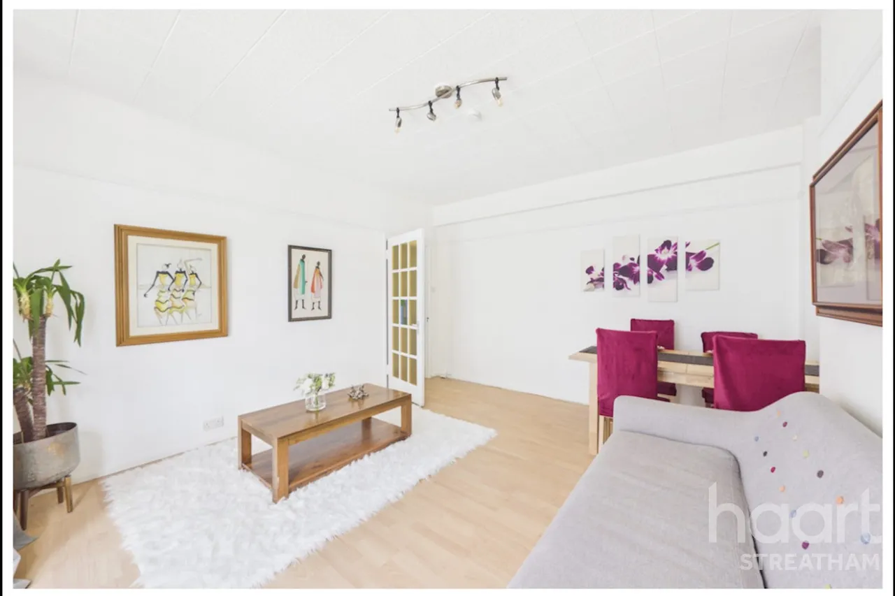 Wavertree Court Streatham Hill, SW2, photo 4