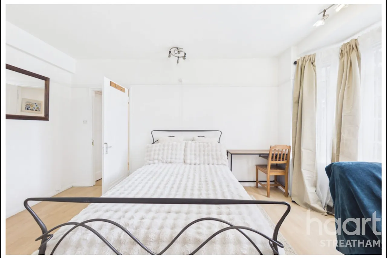Wavertree Court Streatham Hill, SW2, photo 16