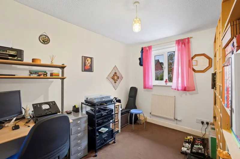 Beadle Avenue, Rochdale OL12 9RN, photo 16