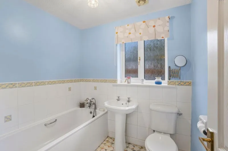 Beadle Avenue, Rochdale OL12 9RN, photo 18