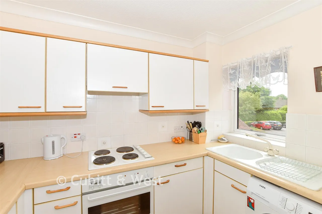 Alma Road, Reigate, RH2, photo 4