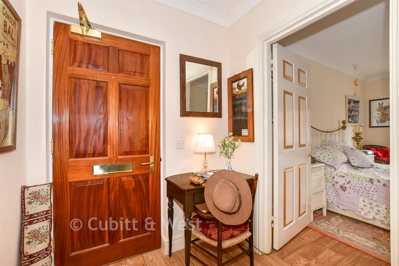 Alma Road, Reigate, RH2, photo 9
