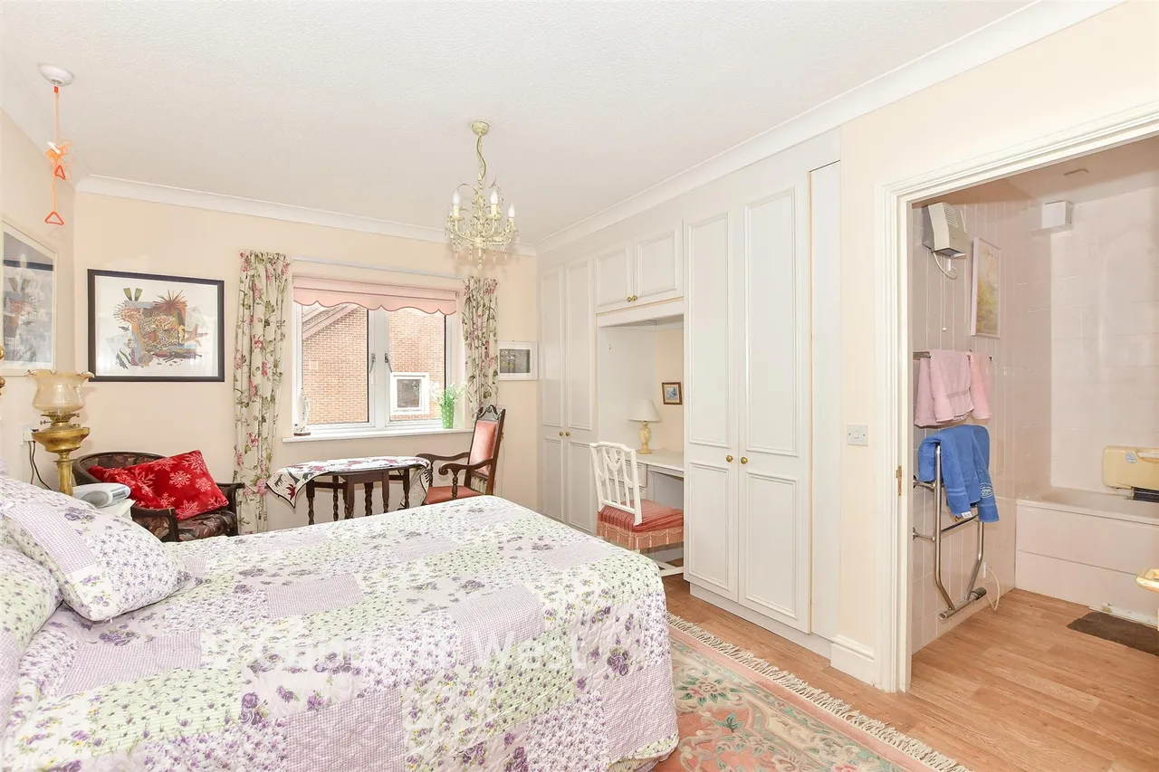 Alma Road, Reigate, RH2, photo 5