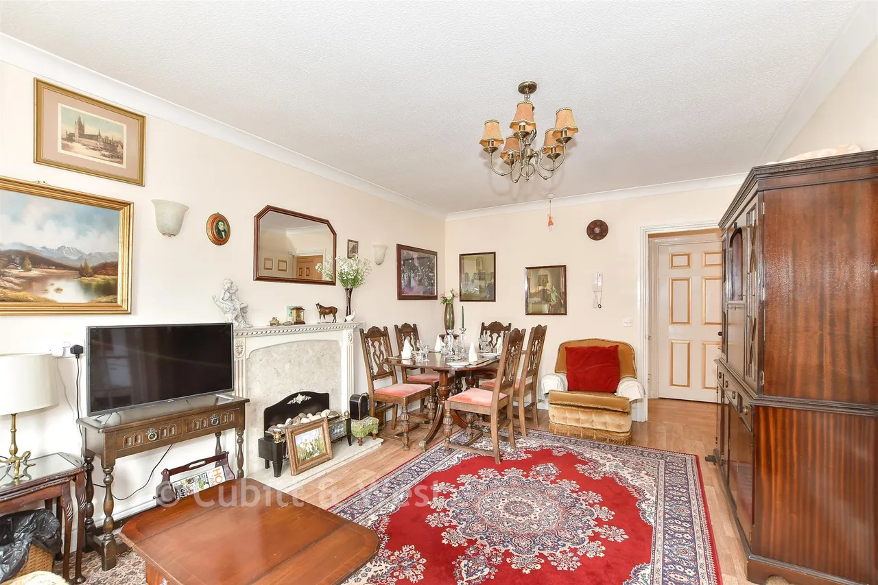 Alma Road, Reigate, RH2, photo 13