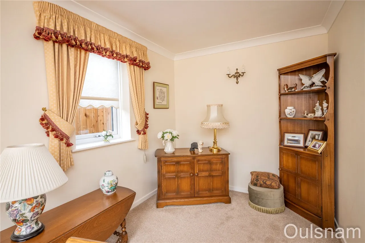Firs Close, Marlbrook, Bromsgrove, Worcestershire, B60 1DR, photo 7