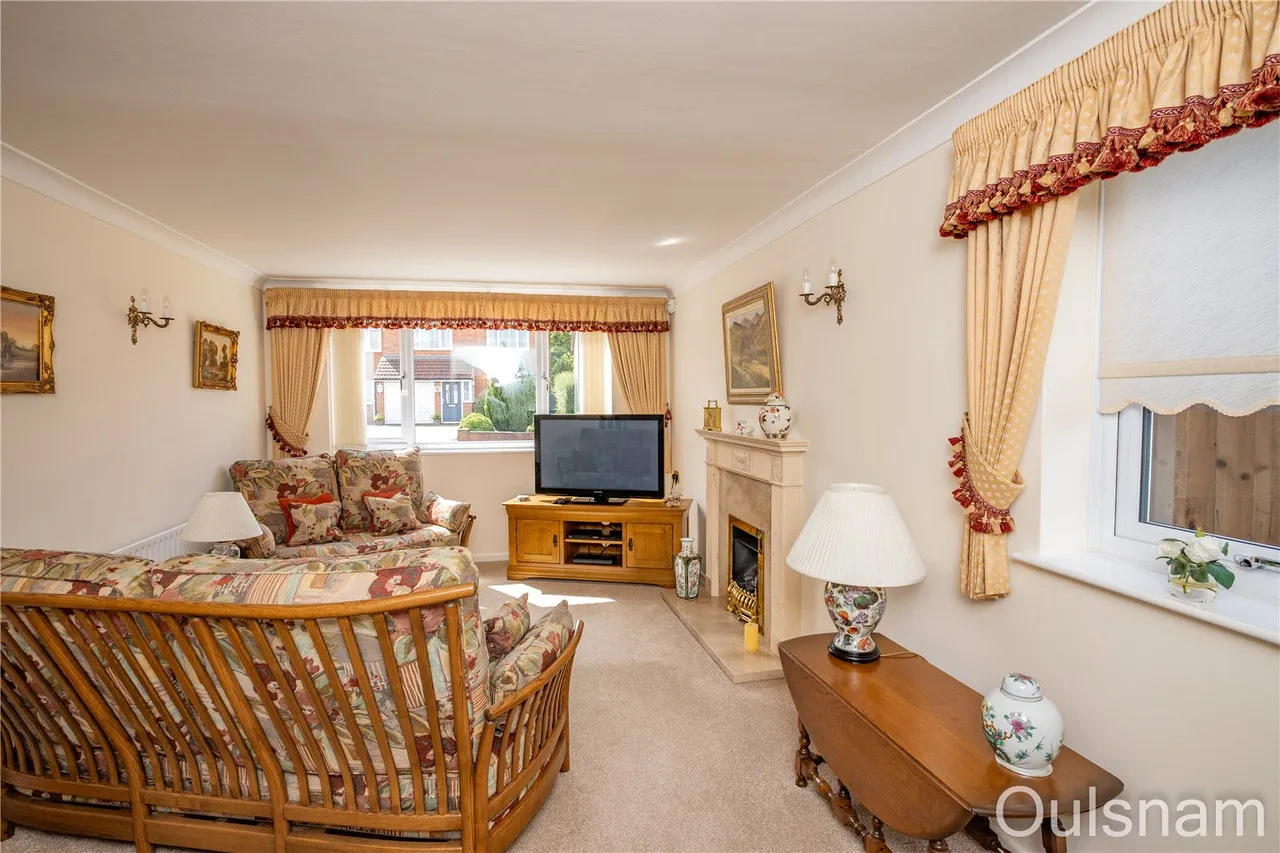 Firs Close, Marlbrook, Bromsgrove, Worcestershire, B60 1DR, photo 6
