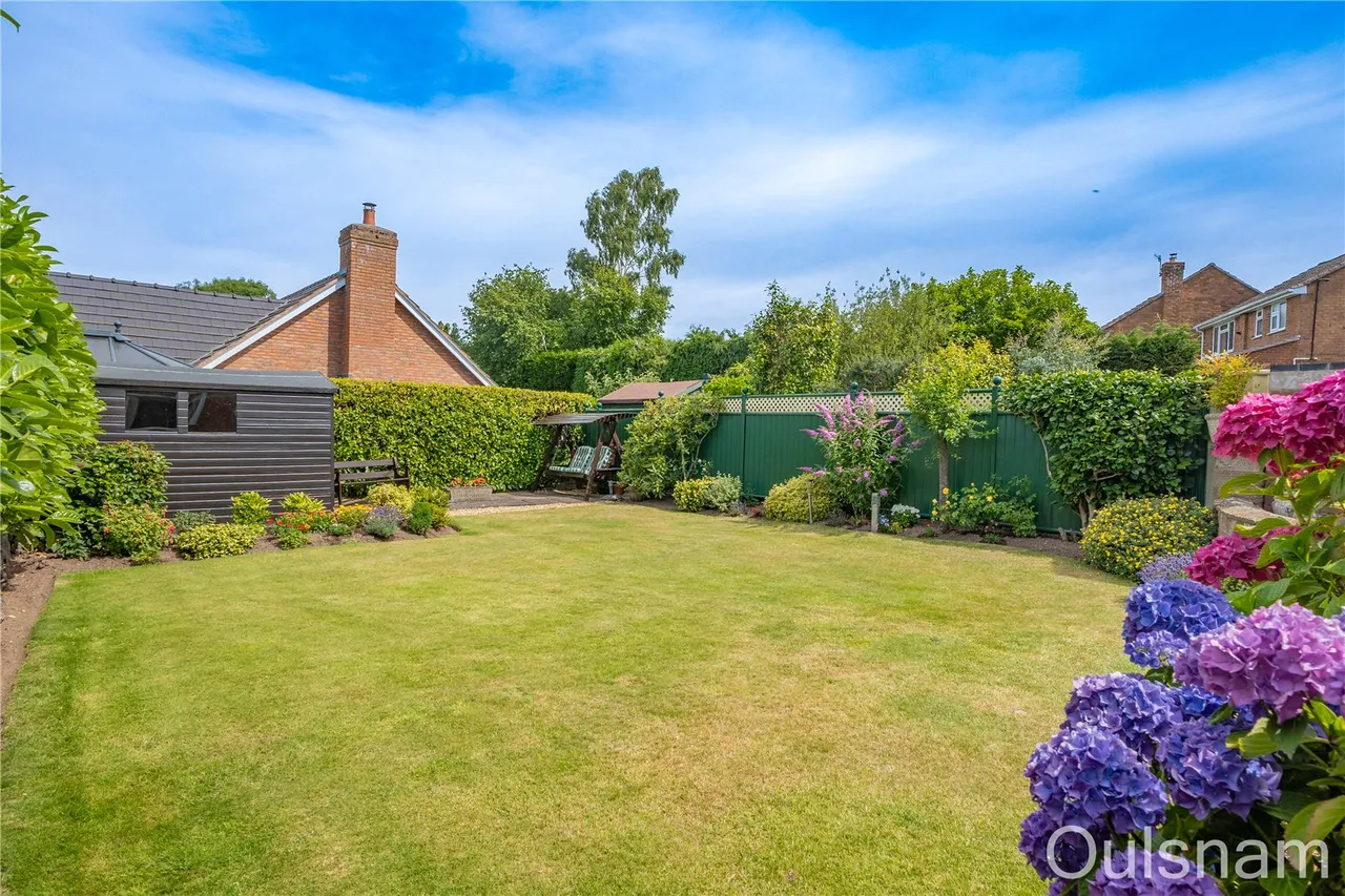 Firs Close, Marlbrook, Bromsgrove, Worcestershire, B60 1DR, photo 26