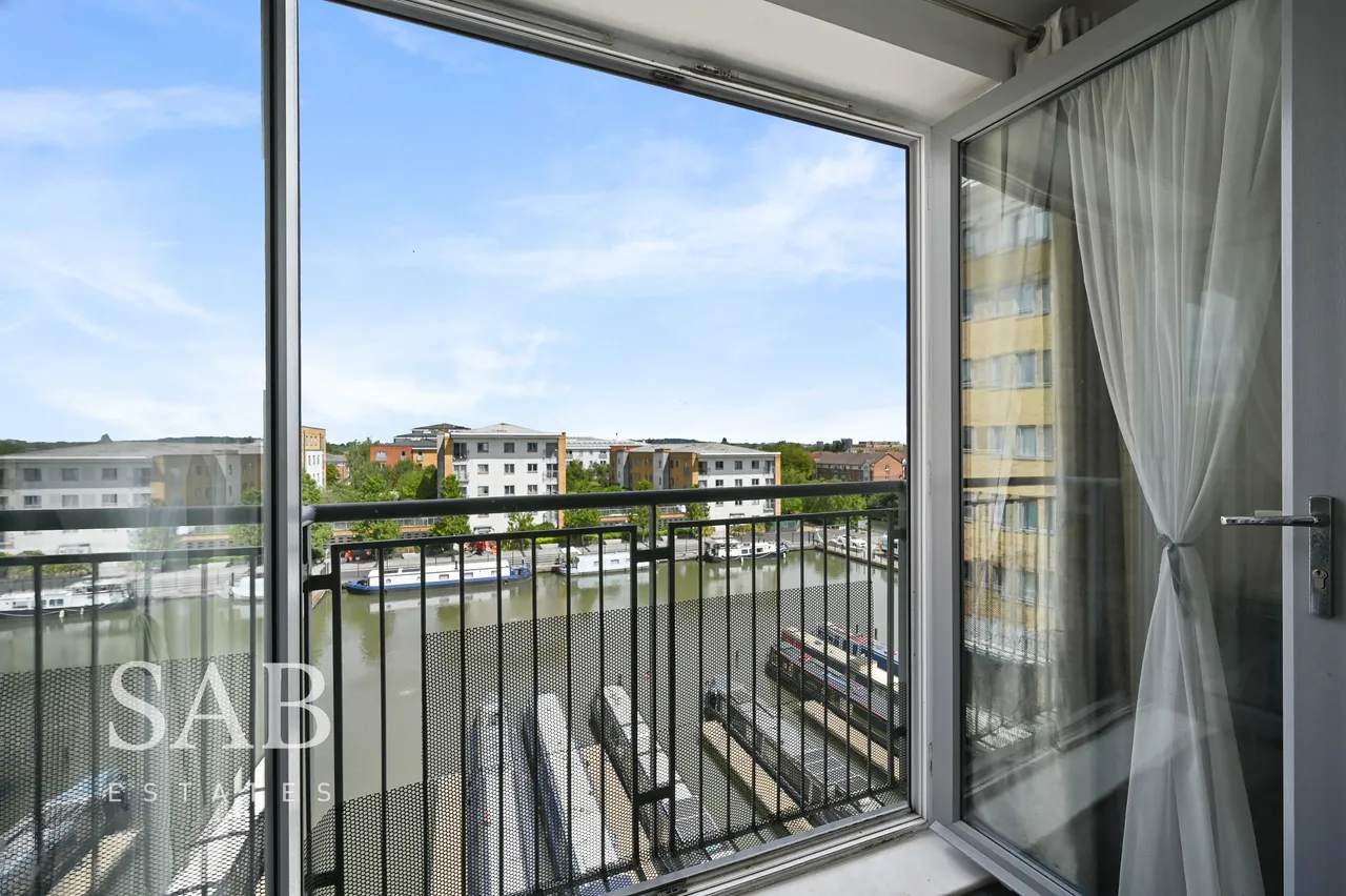 Waxlow Way, Northolt, UB5, photo 12