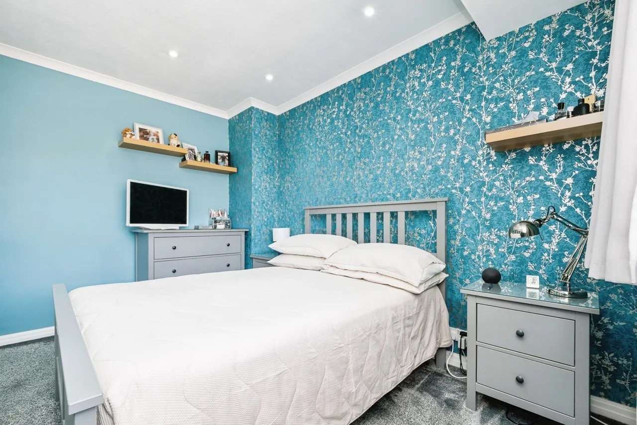 Lancaster Drive, Hornchurch, RM12, photo 9