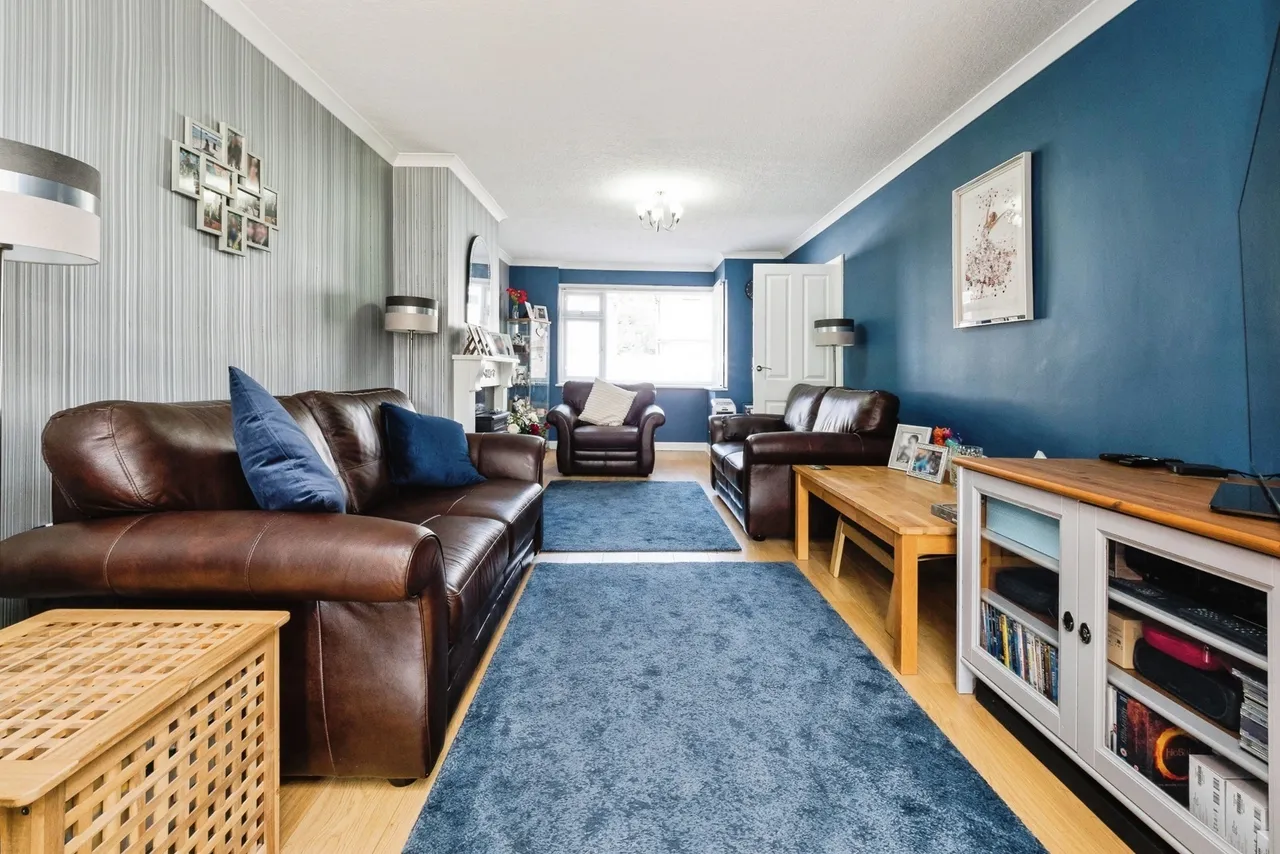 Lancaster Drive, Hornchurch, RM12, photo 6
