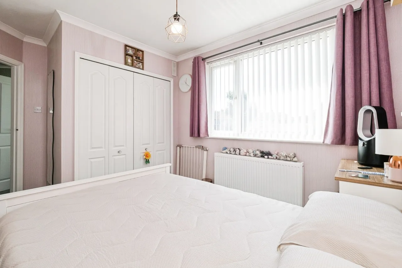 Lancaster Drive, Hornchurch, RM12, photo 13