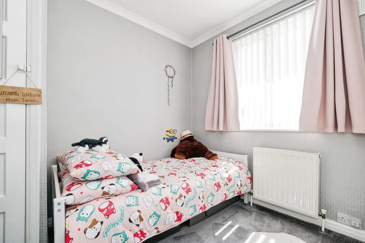 Lancaster Drive, Hornchurch, RM12, photo 14