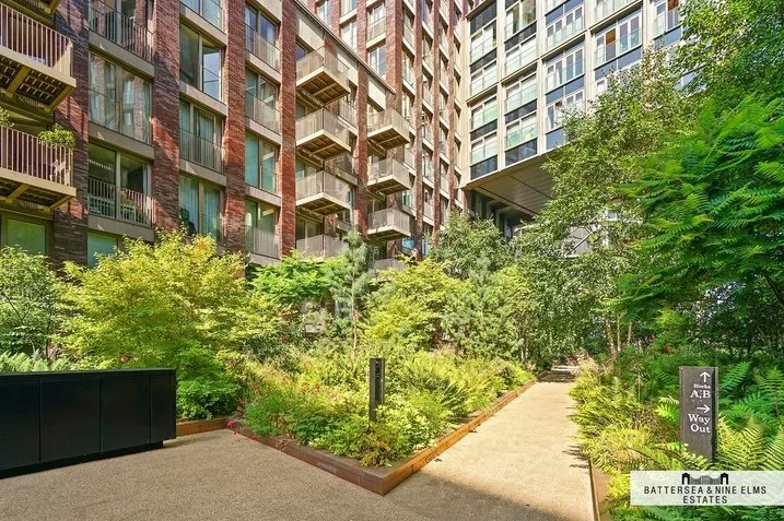 Embassy Gardens, SW11, photo 16