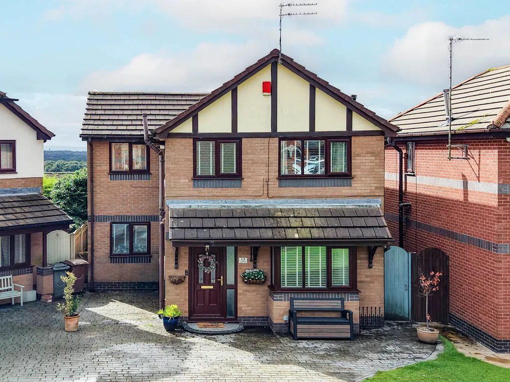 3 bed house for sale — Harland Way, Rochdale OL12 7GQ