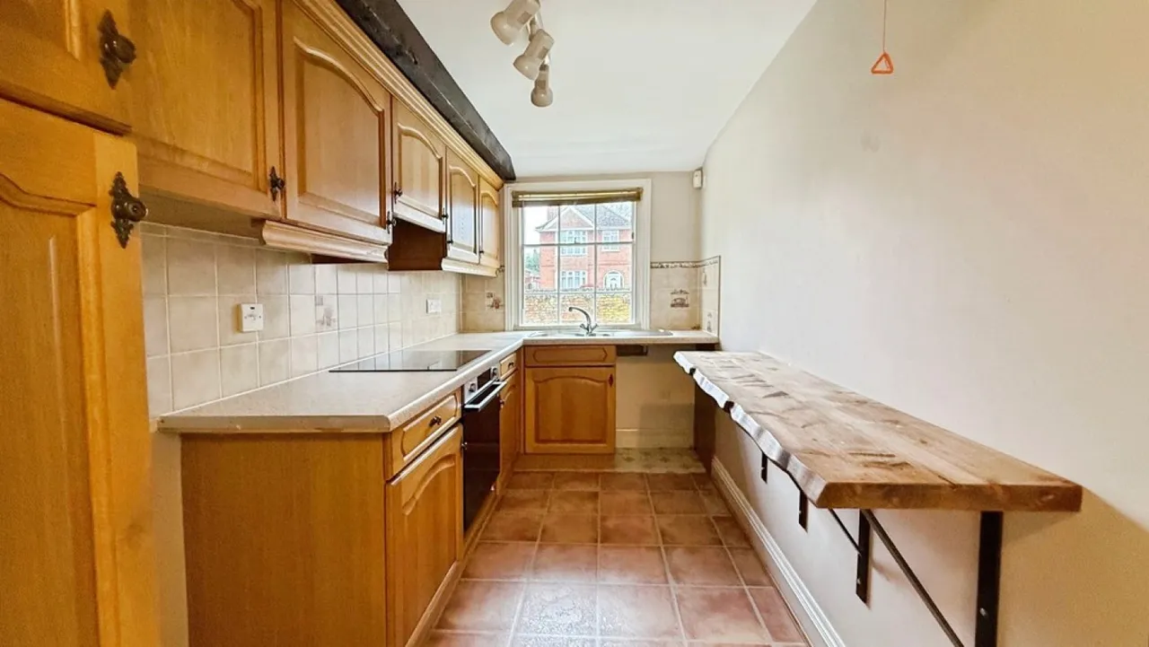 William House Court, Westbury, photo 4