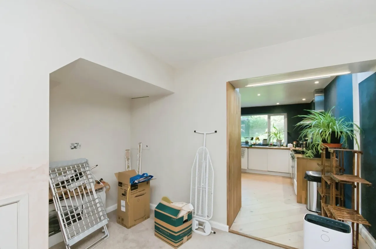 Whitehawk Road, Brighton, BN2, photo 15