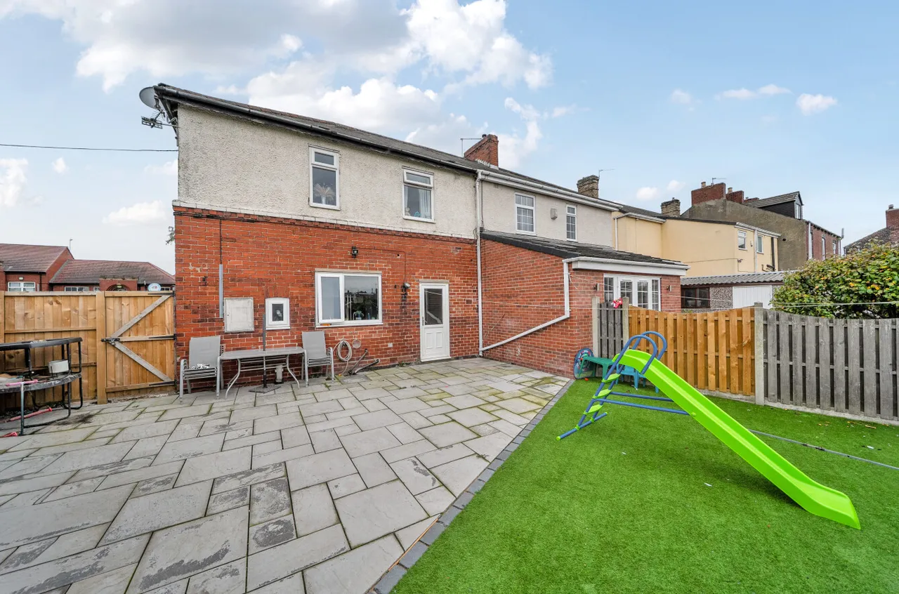Cow Lane, Ryhill, WF4, photo 9