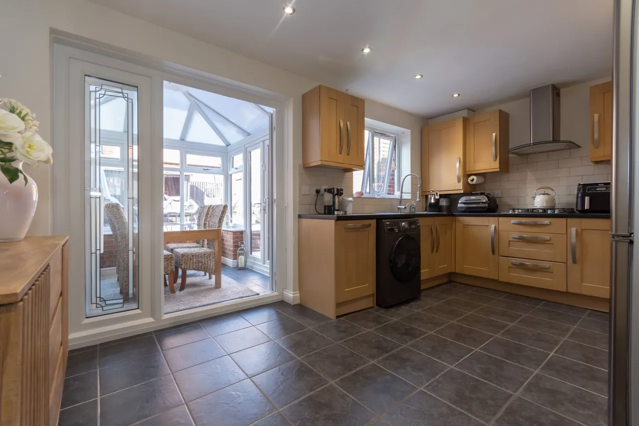 New Street, Quarry Bank, DY5, photo 7