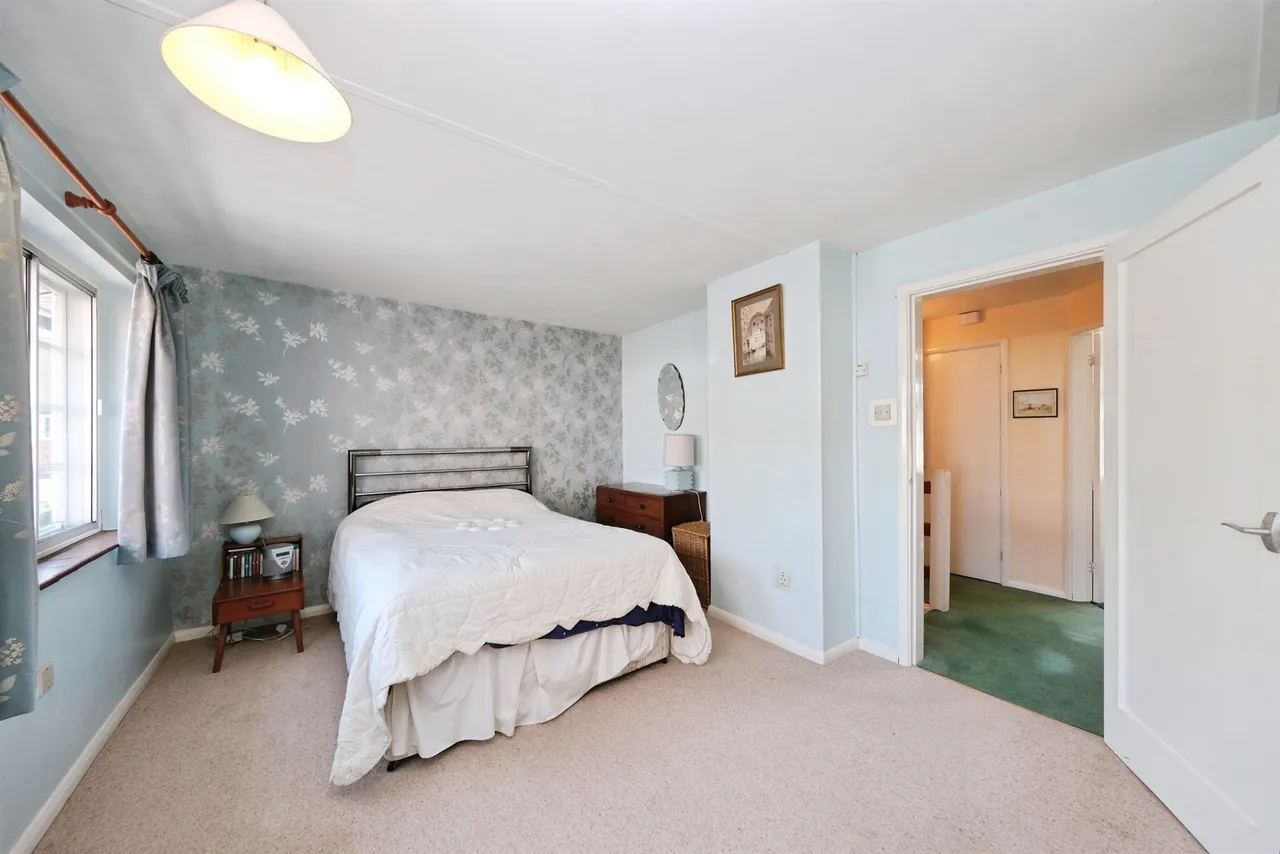Castle Street, Melbourne, DE73, photo 10