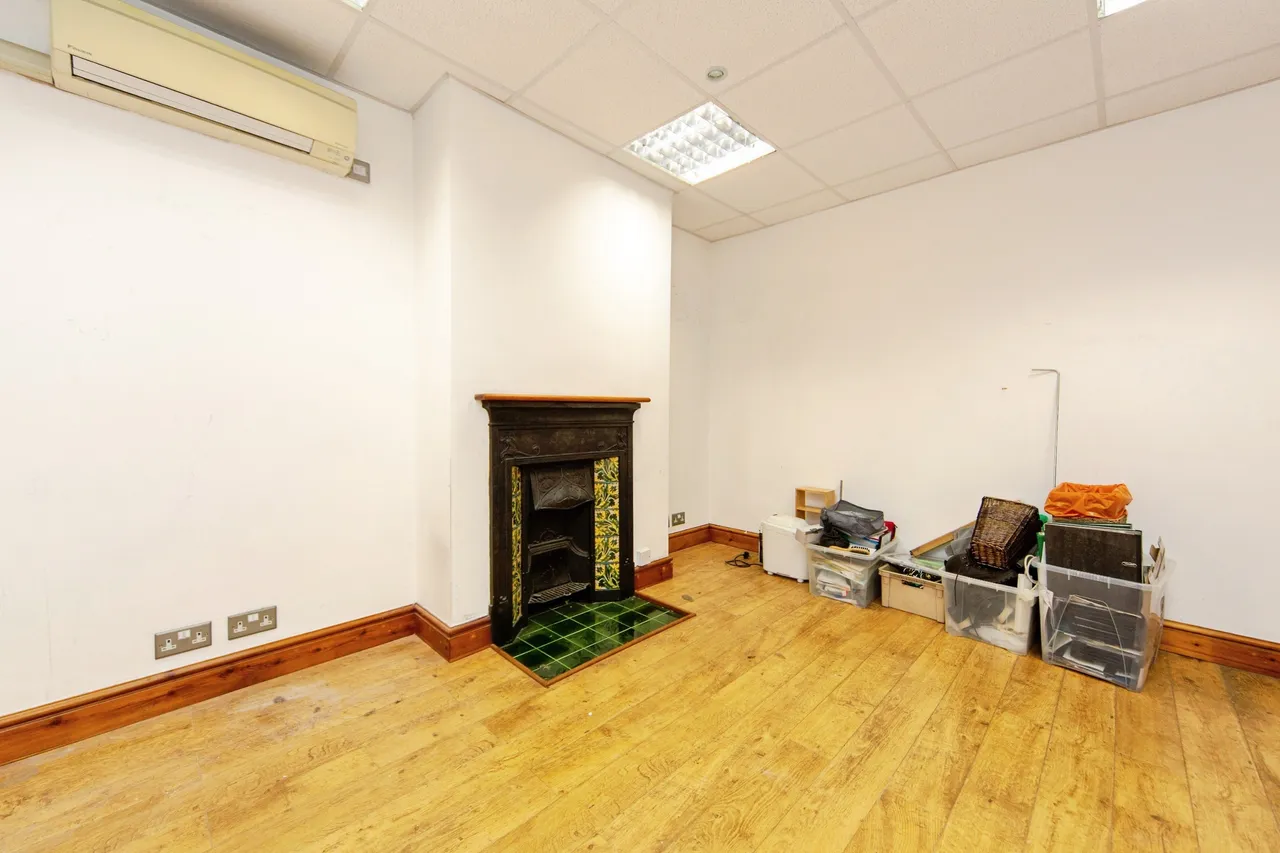 Singleton Avenue, Birkenhead, CH42, photo 12