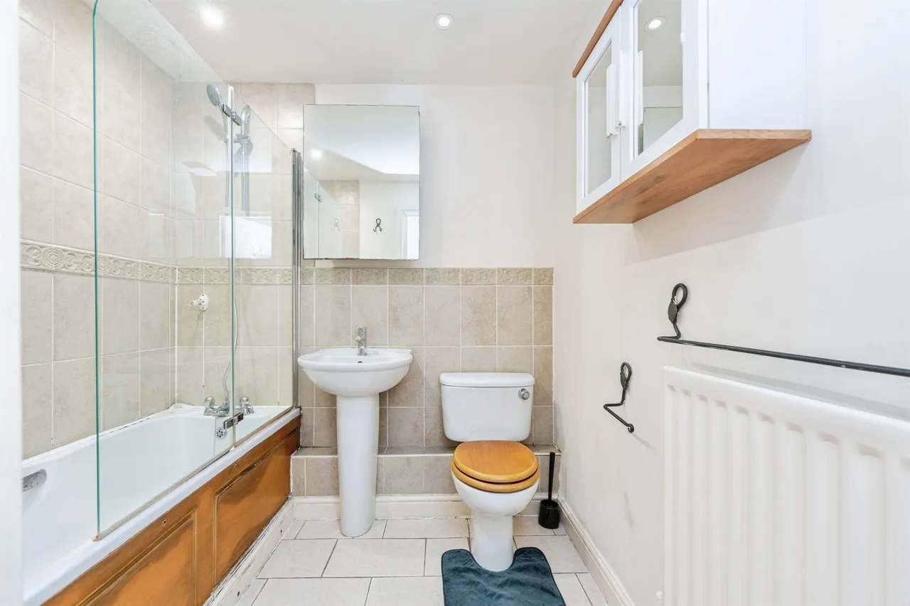 Malden Road, Watford, photo 11