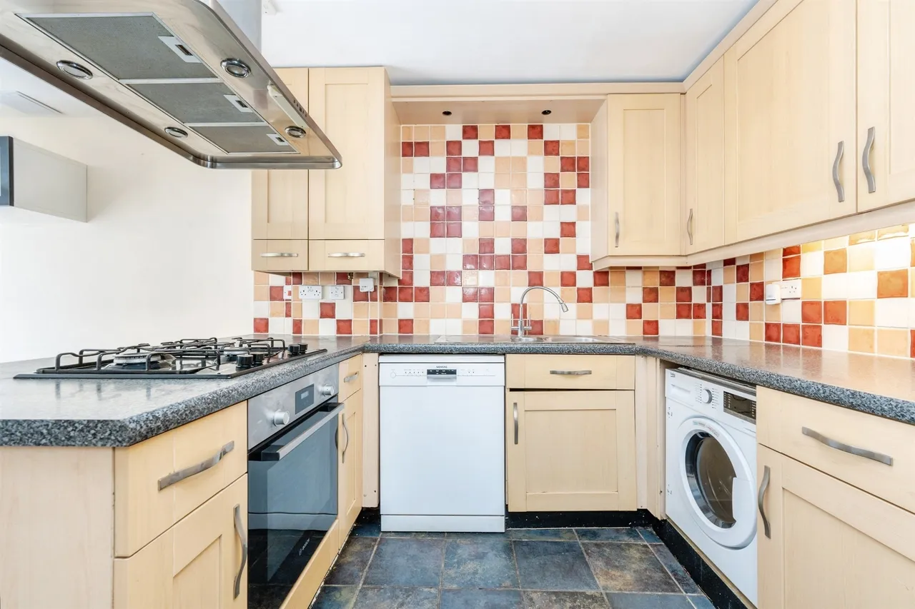 Malden Road, Watford, photo 3