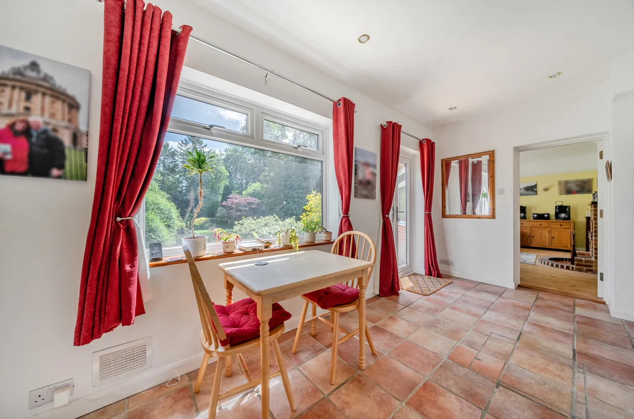 Avenue Road, Farnborough, Hampshire, GU14 7BW, photo 22