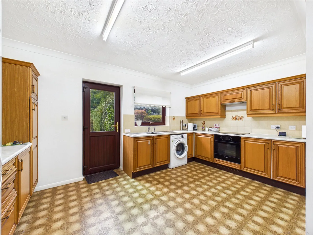 Plough Road, Great Bentley, CO7, photo 2