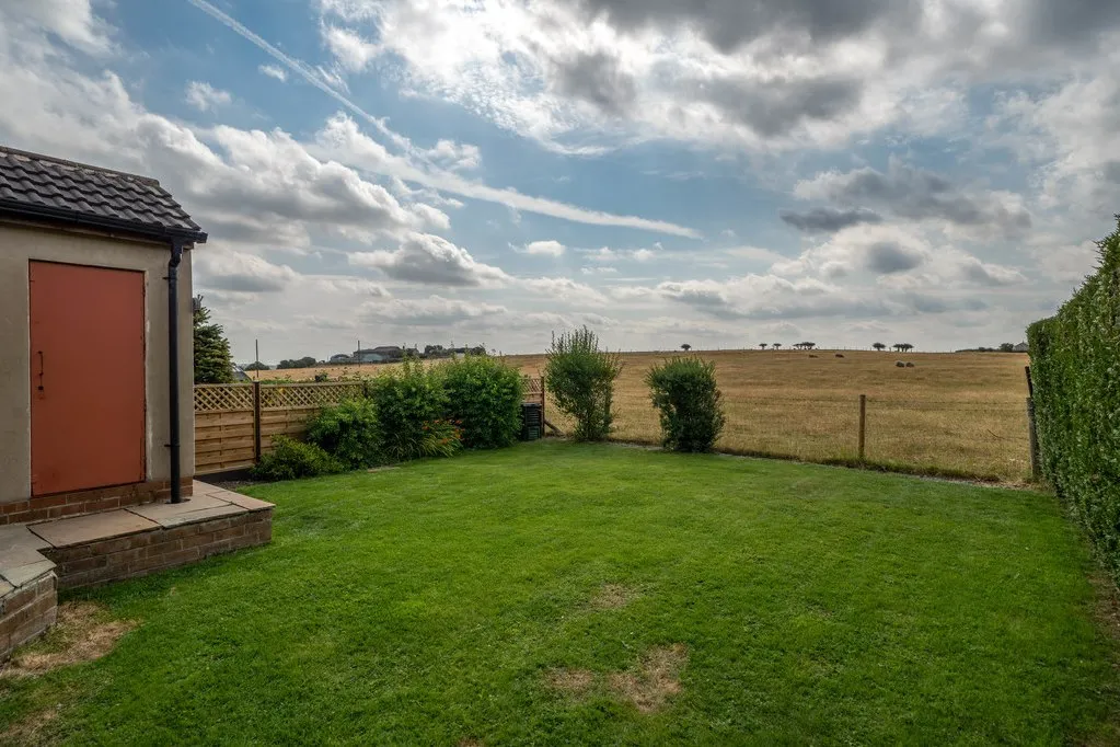 Craven Lane, Gomersal BD19 4QU, photo 27