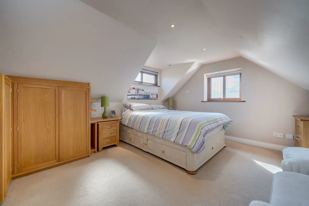 Craven Lane, Gomersal BD19 4QU, photo 10