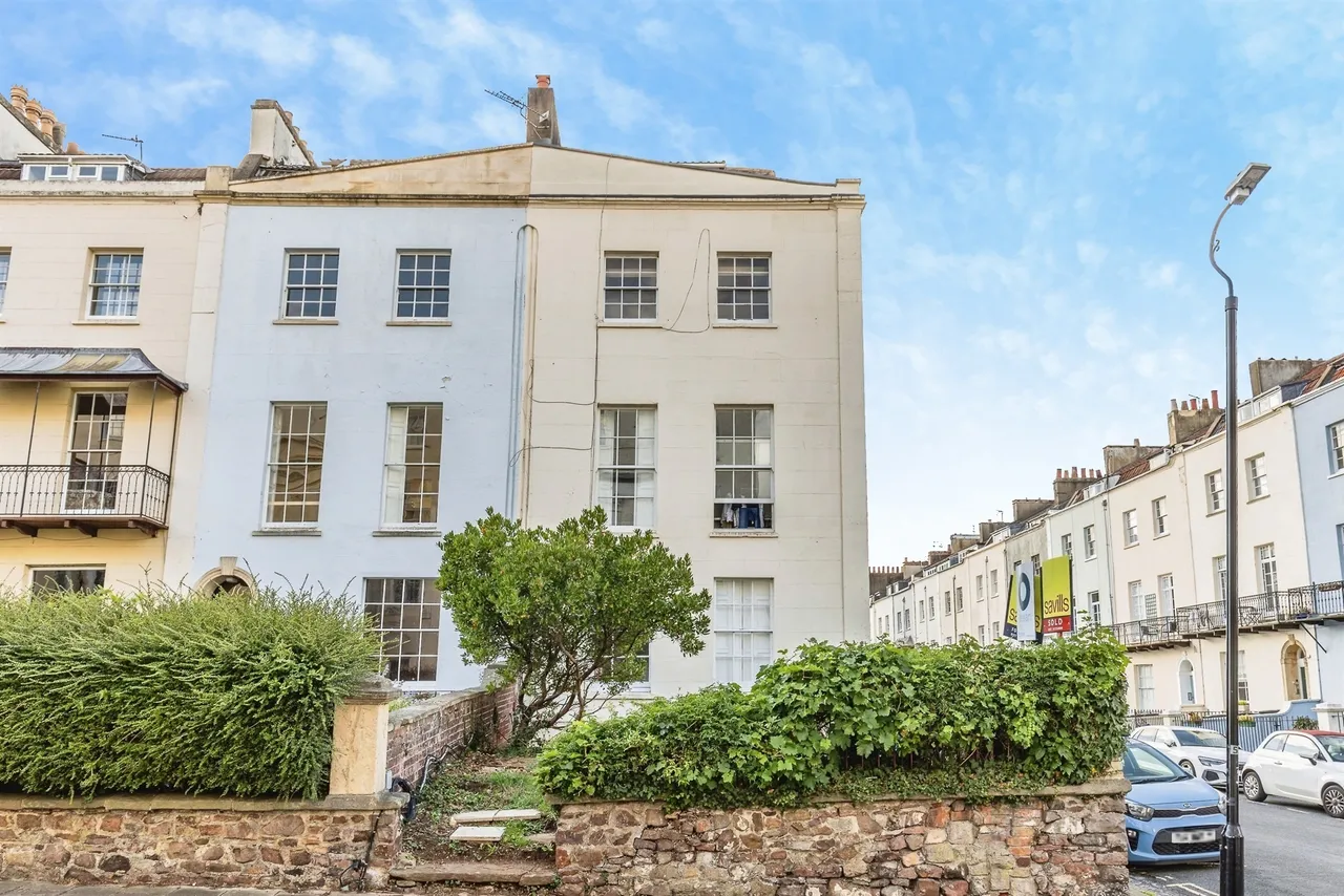 1 bed flat for sale — Meridian Place, Clifton, Bristol