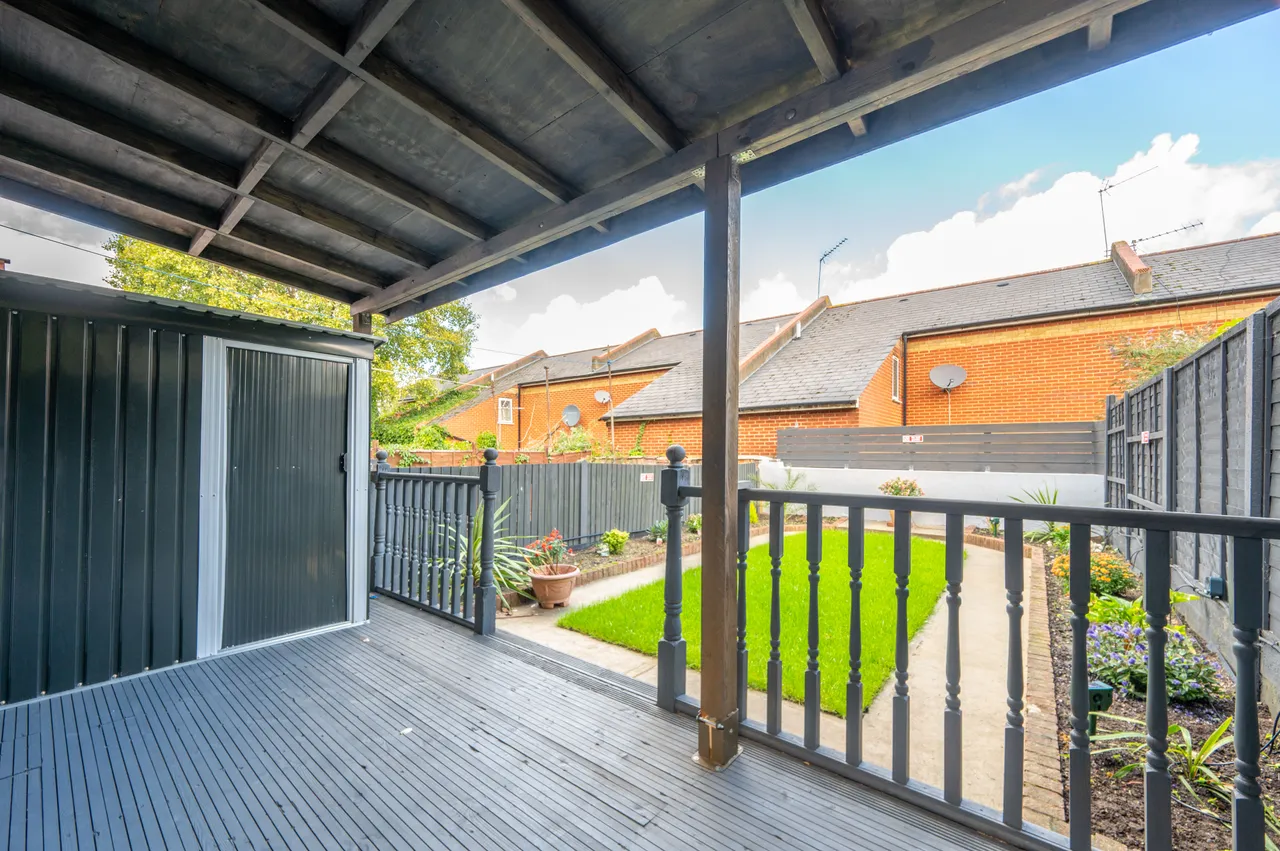 9a Litchfield Gardens, London, photo 8