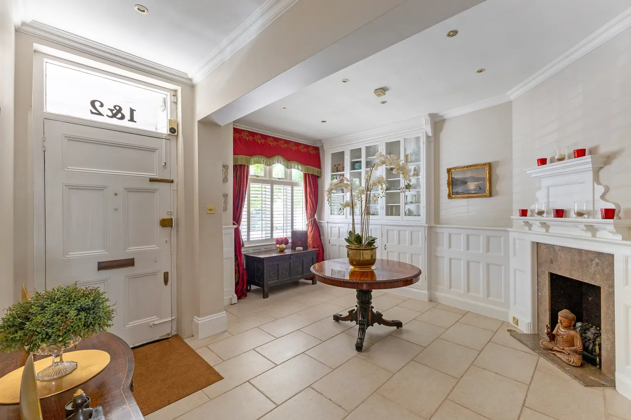 Lingfield Road, Wimbledon, South West London, photo 7