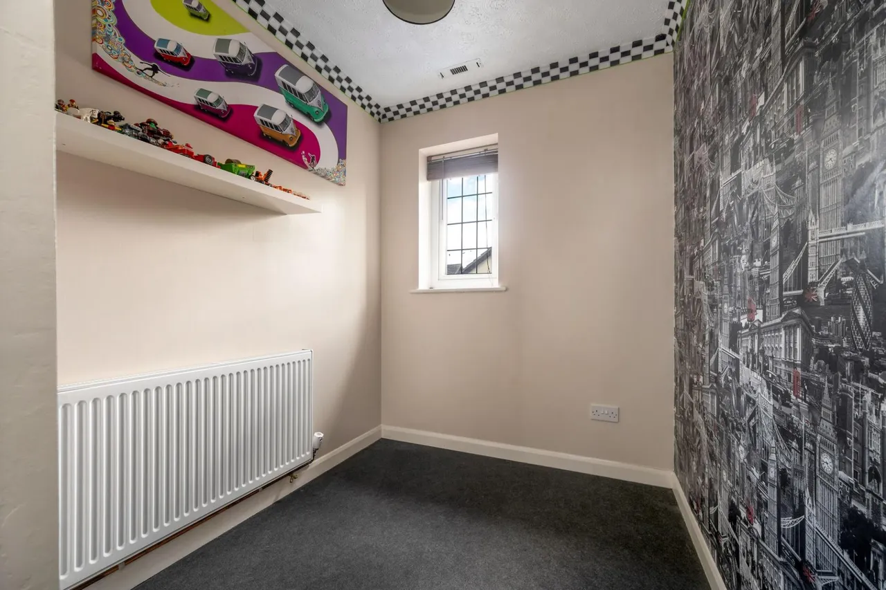 Brookside, Werrington, PE4, photo 12