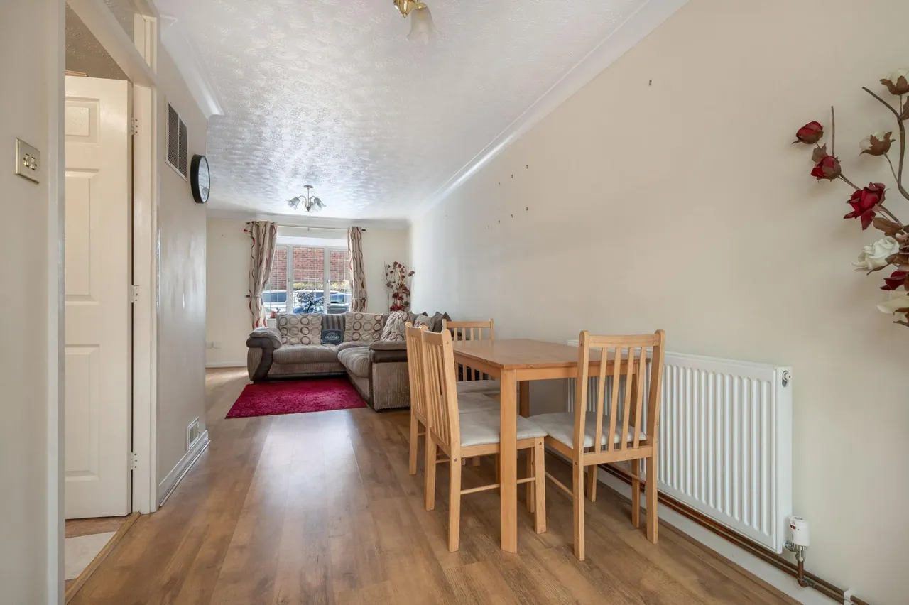 Brookside, Werrington, PE4, photo 5