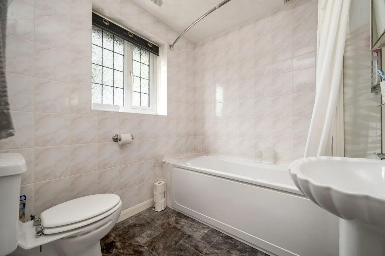 Brookside, Werrington, PE4, photo 15