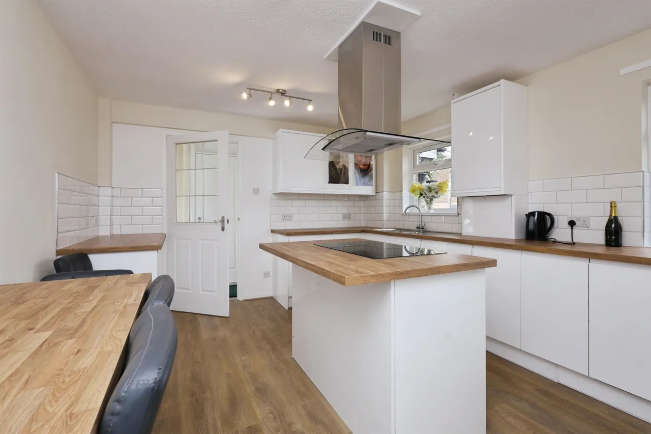 Woburn Way, Eastbourne, BN22, photo 6