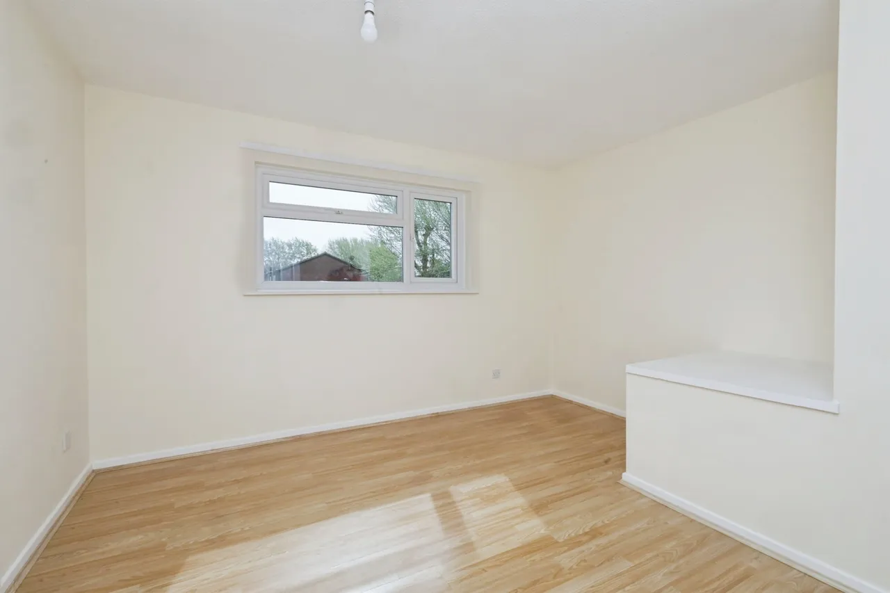 Woburn Way, Eastbourne, BN22, photo 12