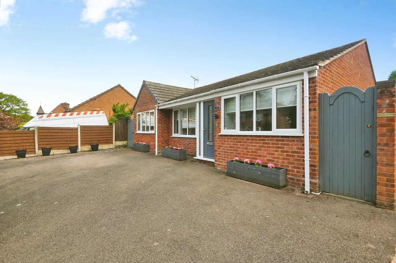 Main Road, Harlaston, B79, photo 2