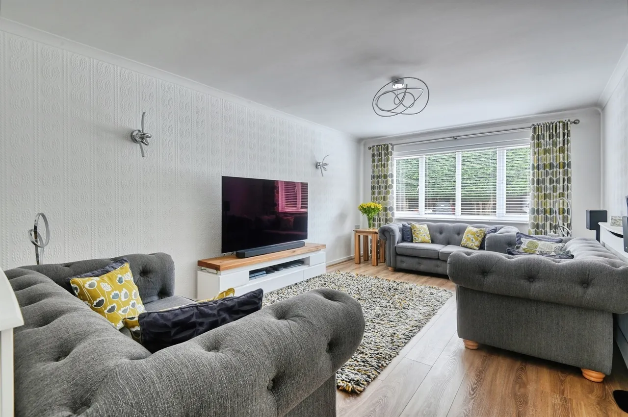 Main Road, Harlaston, B79, photo 4