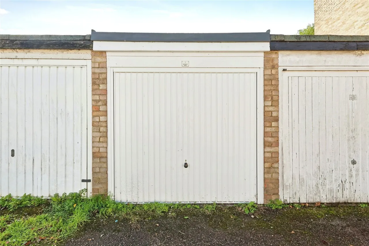 property for sale — Metcalfe Mews, Canterbury, Kent, CT1