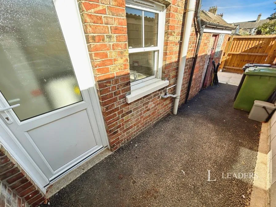 Gladstone Street, Peterborough, PE1, photo 14